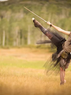 violin, lindsey stirling, линдси стирлинг, поле, скрипка, лес