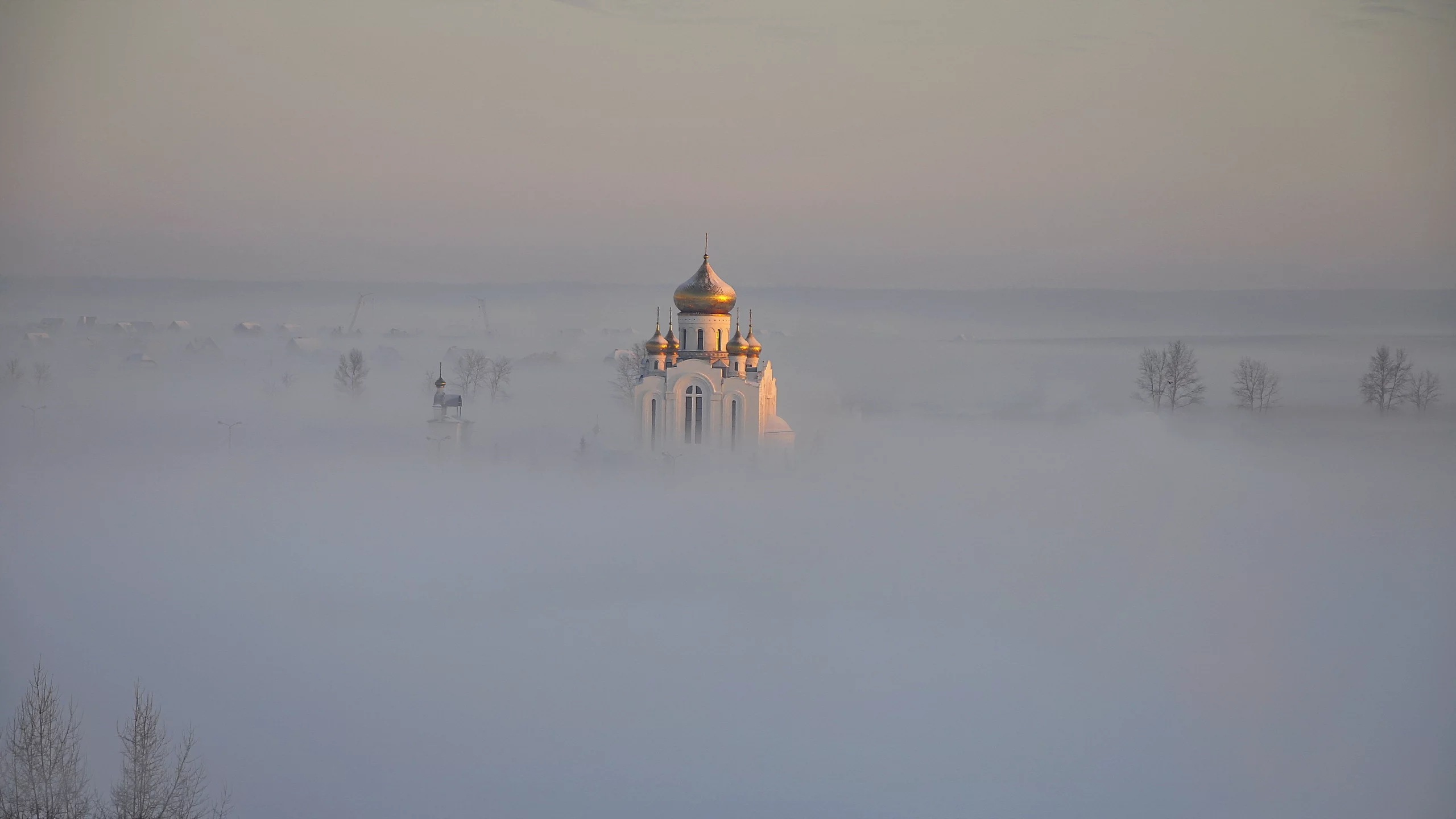 храм, купола, пейзаж, туман