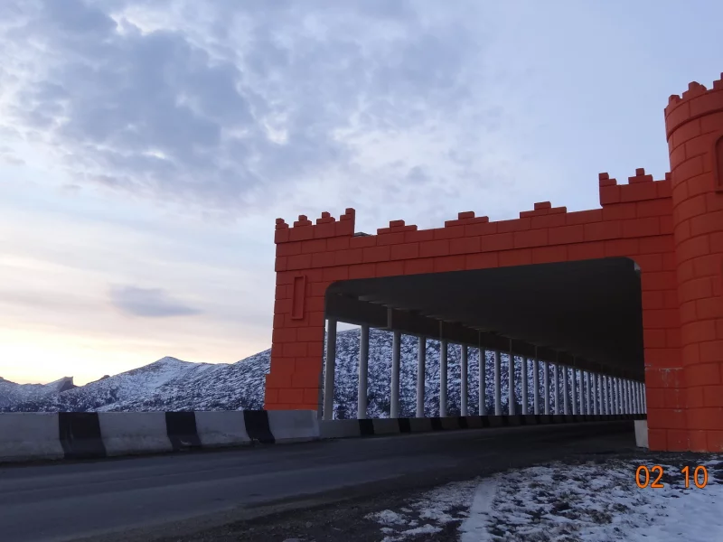 саяны, тоннель в горах, красивый выход