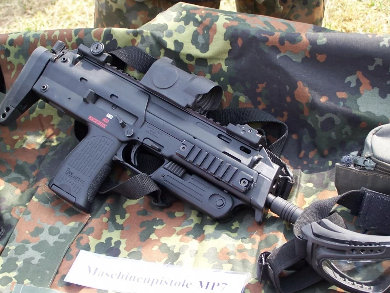 очки, mp7a1, оптика, камуфляж, пистолет-пулемёт