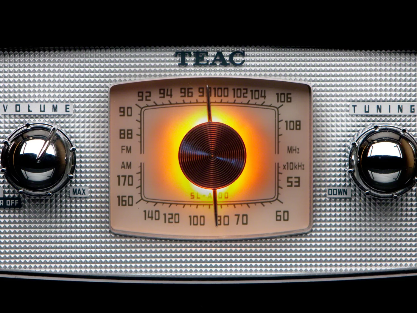 on, numbers, tuning, light, silver, off, metal, volume, old, radio