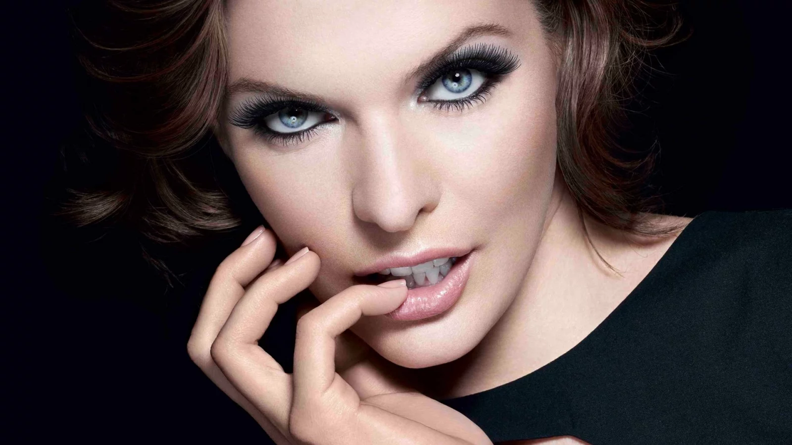 взгляд, рука, стиль, лицо, актрисак, девушка, milla jovovich