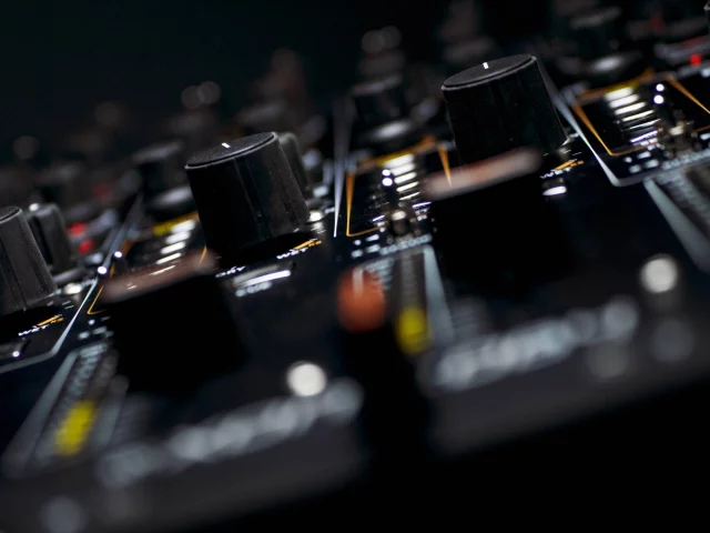 музыка, микшер, allen and heath, пульт, диджей, dj