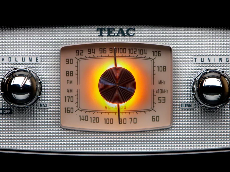 on, numbers, tuning, light, silver, off, metal, volume, old, radio