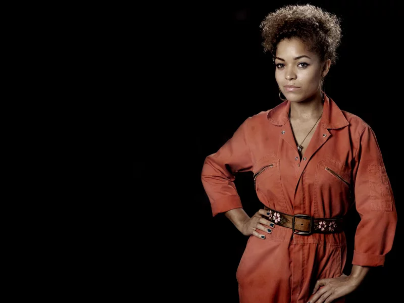 отбросы, misfits, antonia thomas, плохие, антония томас, девушка
