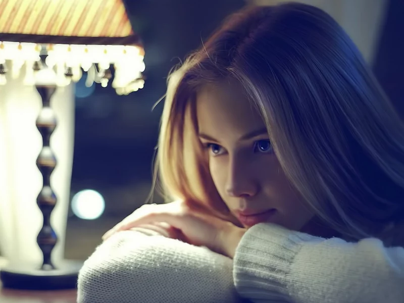 teen, cry, alone, lamp