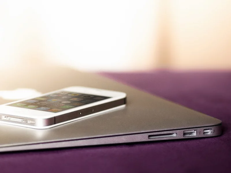 apple, макбук, macbook, iphone 4, айфон