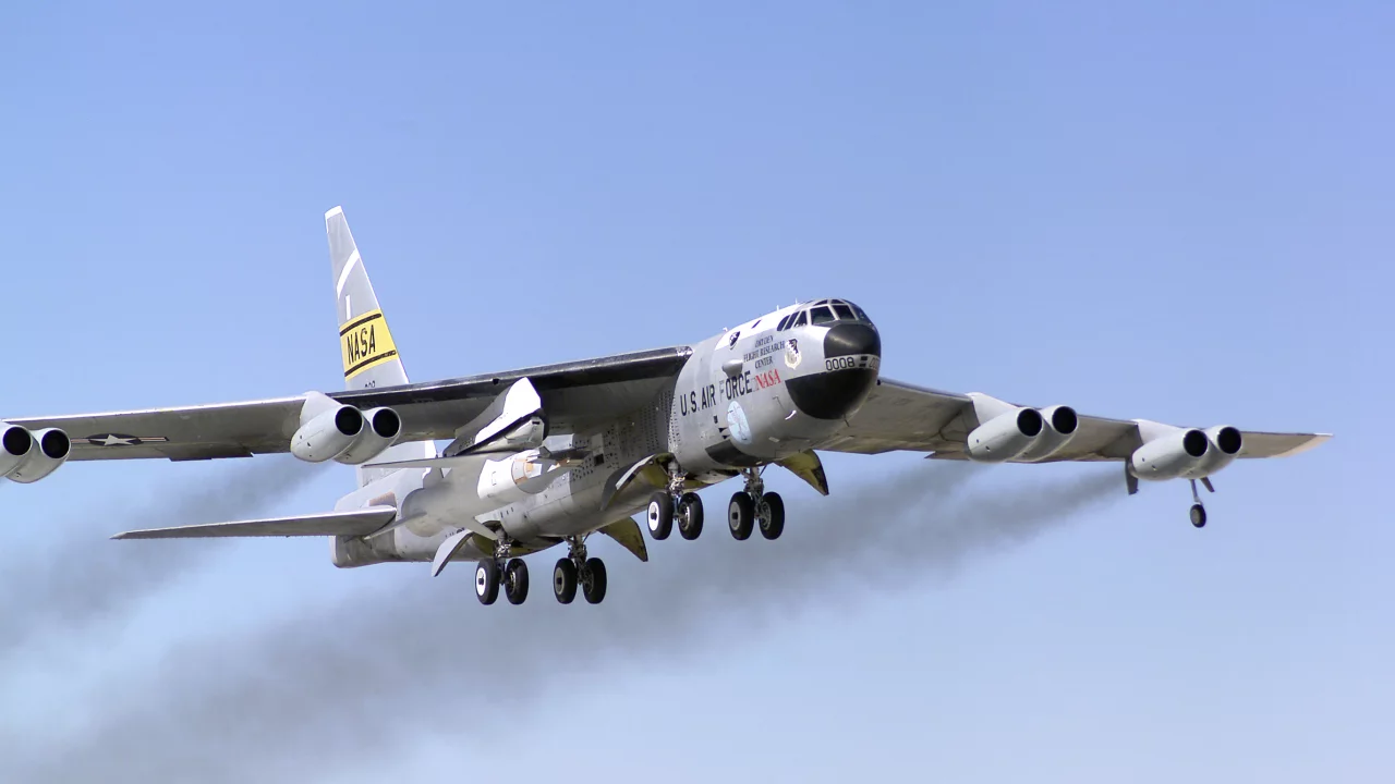 авиабаза, edwards, b-52b, nasa, испытание, гиперзвуковой ракеты