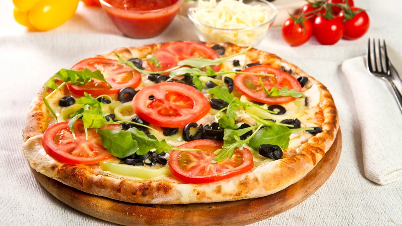блюдо, маслины, овощи, помидоры, пицца, перец, сыр