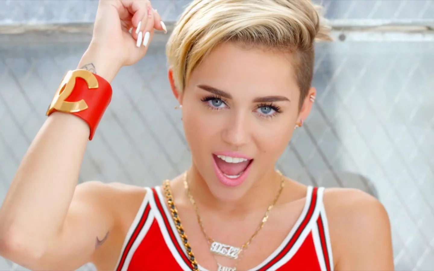 miley, cyrus, n18, sexy