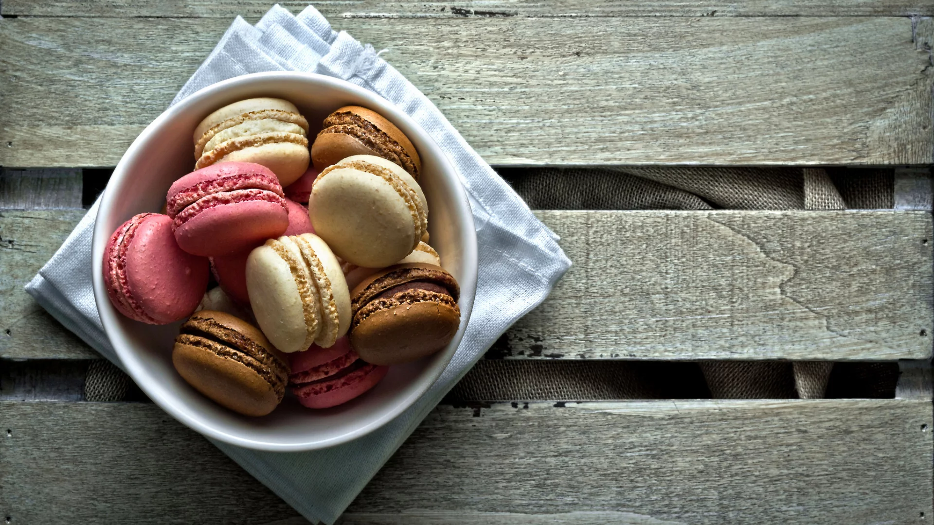 сладость, десерт, печенье, тарелка, стол, macaron