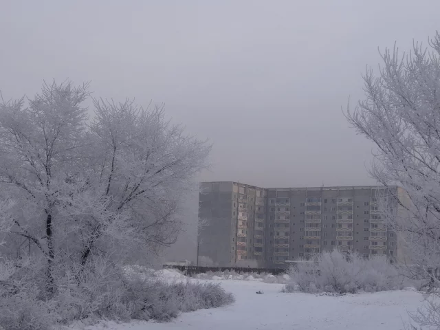 городской пейзаж, зимнее утро, мороз, тува