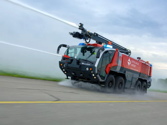  water cannons, vehicles, fire-service vehicles, rosenbauer crashtender, vehicles