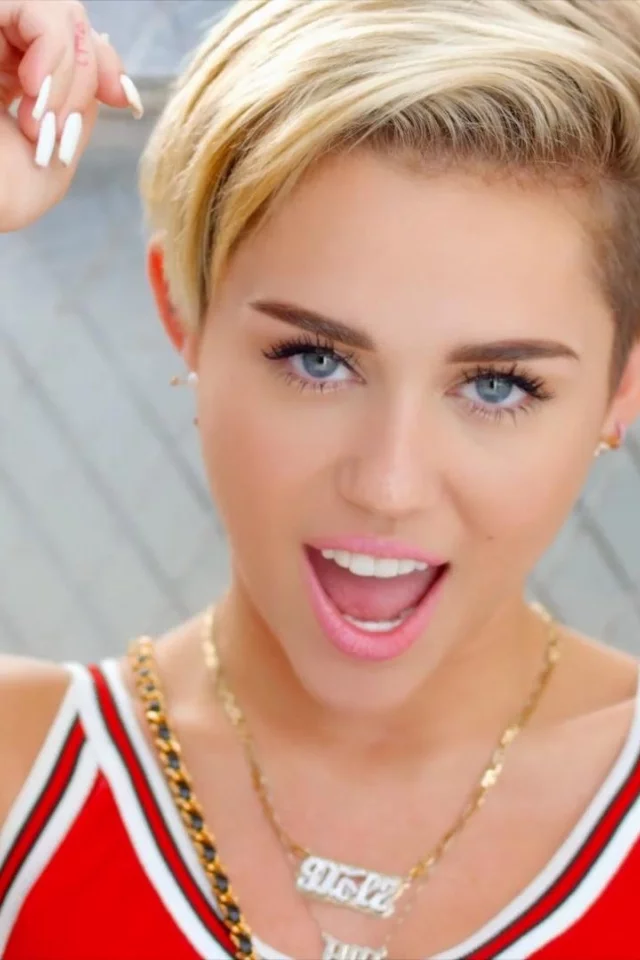 miley, cyrus, n18, sexy