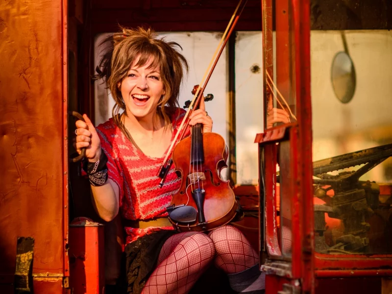 music, скрипка, lindsey stirling, линдсей стирлинг, violin, автобус