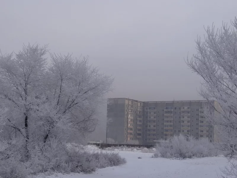 городской пейзаж, зимнее утро, мороз, тува