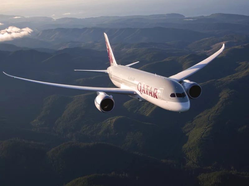 в воздухе, самолет, qatar airways, 787, boeing, авиация, летит