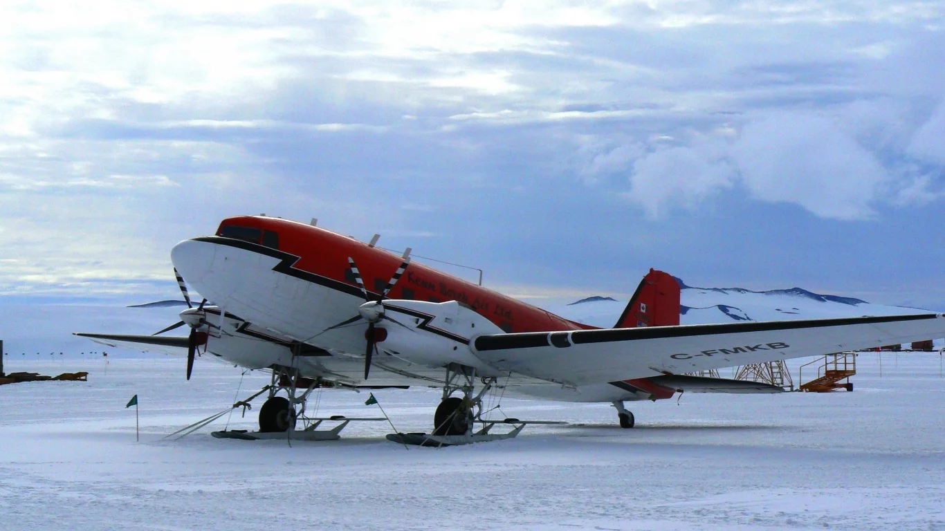 дуглас dc-3, douglas dc-3, зима, аэродром