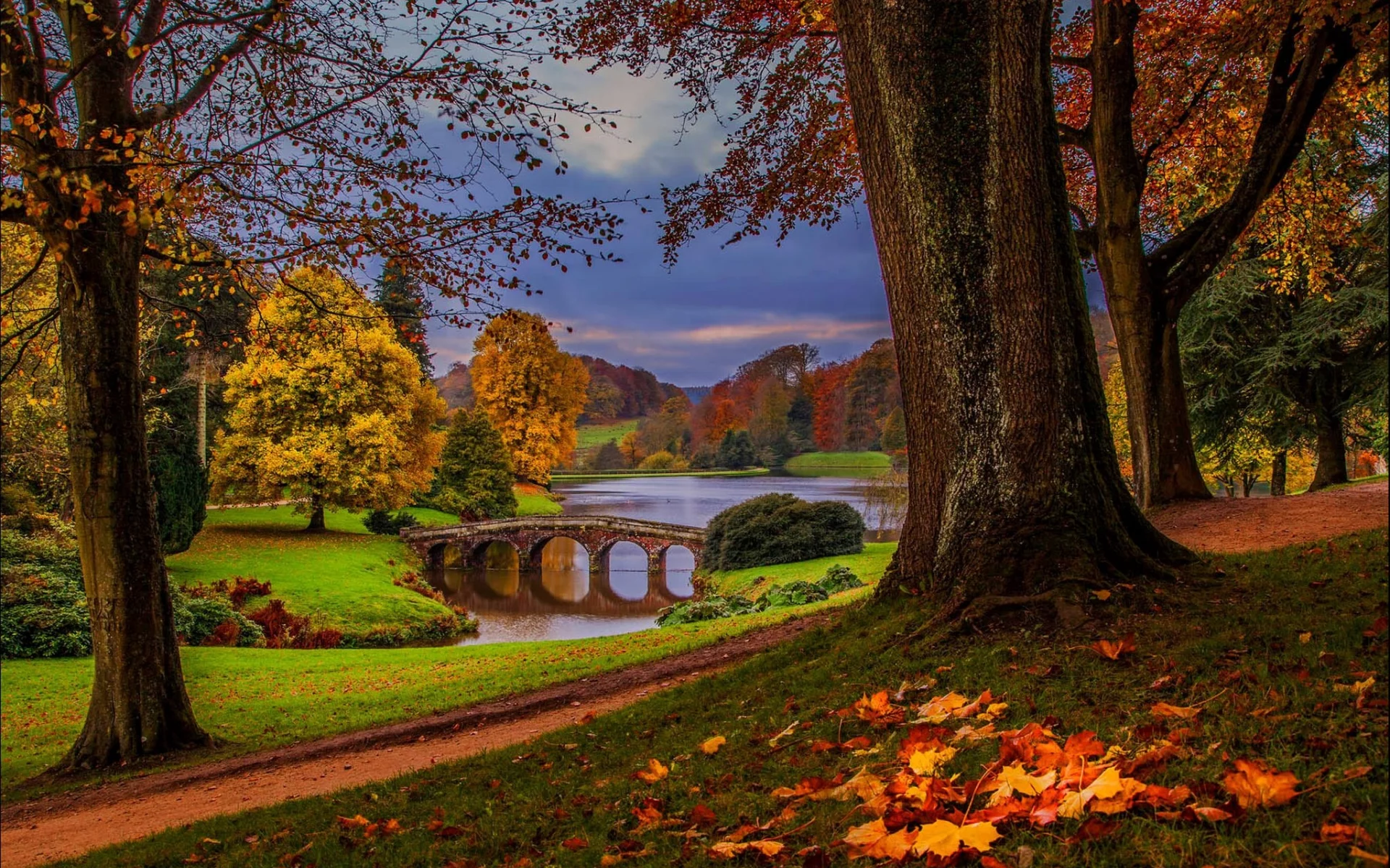 water, leaves, autumn, river, sky, view, trees, walk, park, nature, forest, fall, alley, hdr