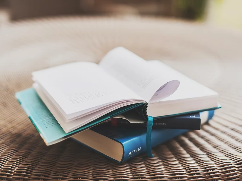 страницы, закладка, текст, книги, стол