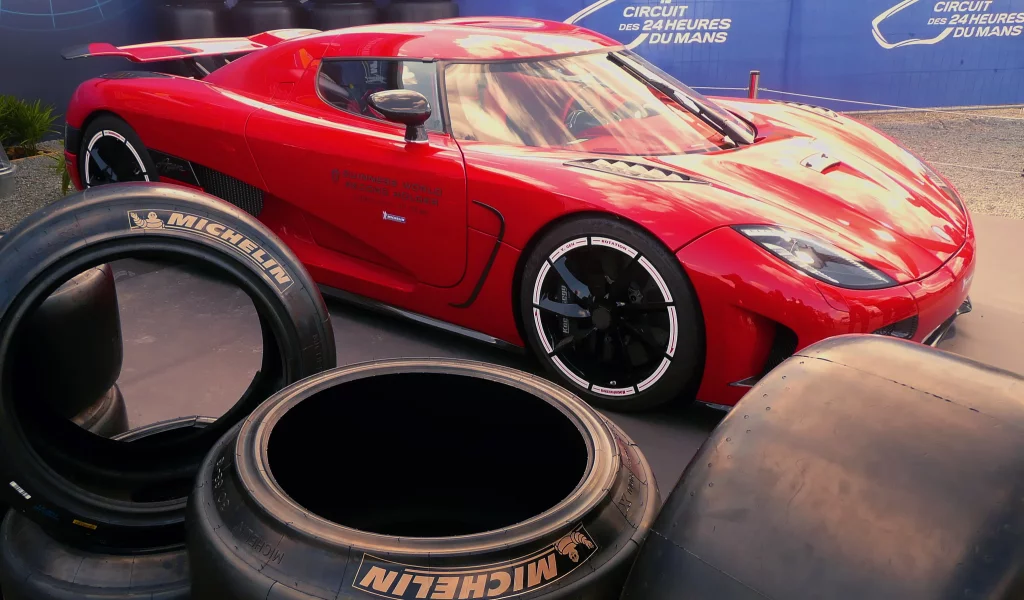 красная, agera r, koenigsegg, шины