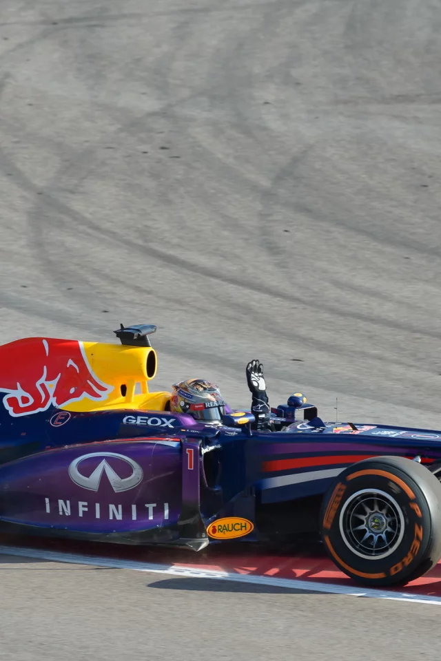 sebastian vettel, renault, f1, red bull