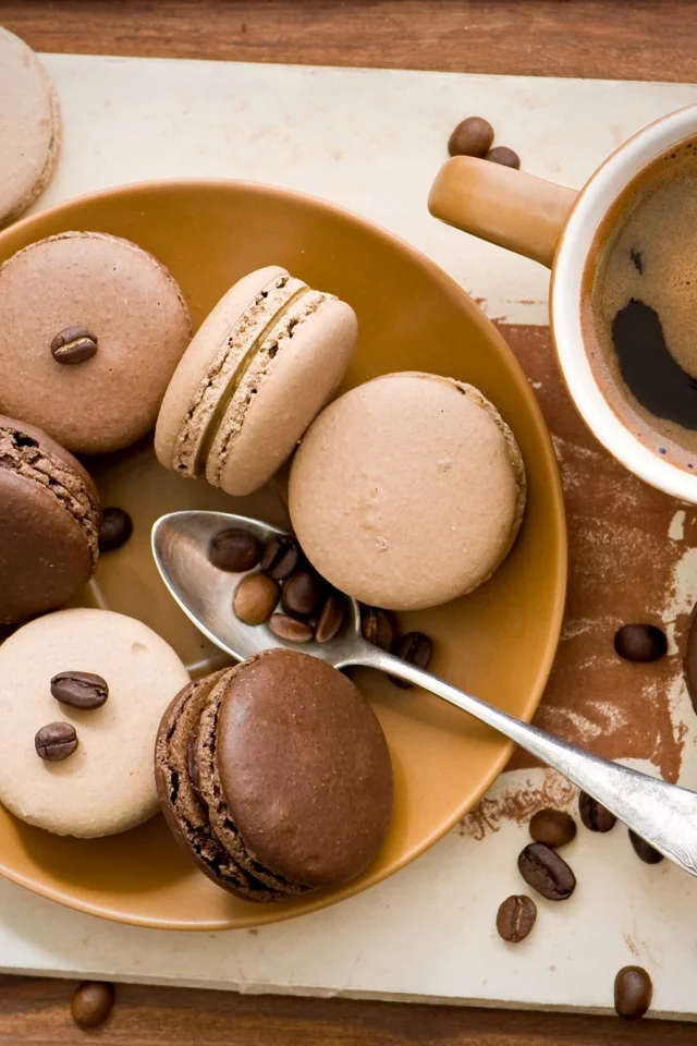кофе, зерна, macaron, печенье, макарун, чашка, шоколадное