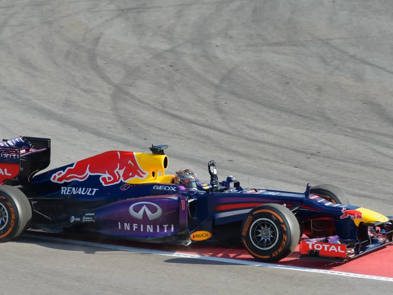sebastian vettel, renault, f1, red bull