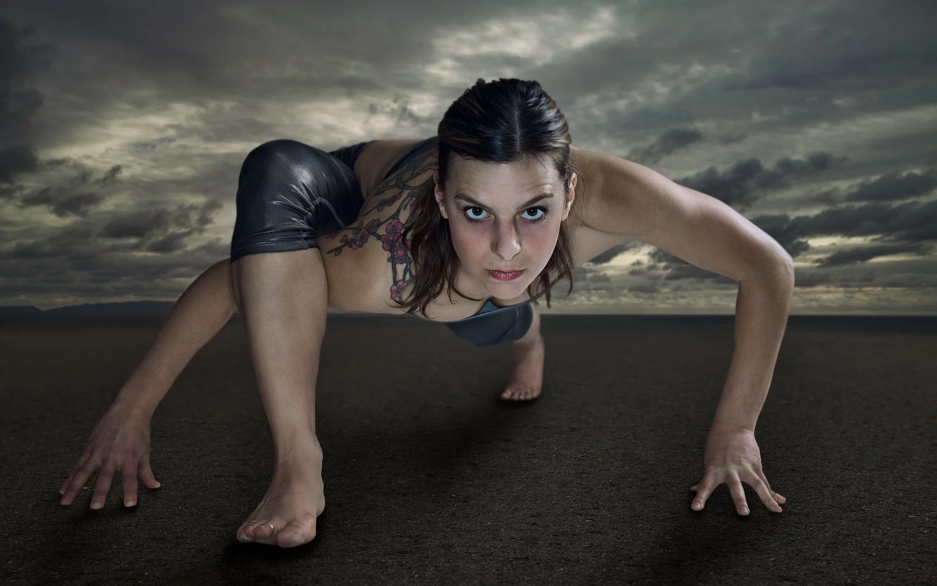 девушка, тренировка, crawl yoga