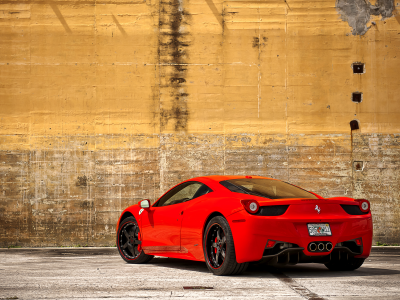 ferrari, зеркало, красный, wall, red, италия, 458italia, феррари, yellow