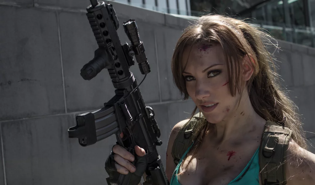кровь, девушка, автомат, косплей, оружие, lara croft