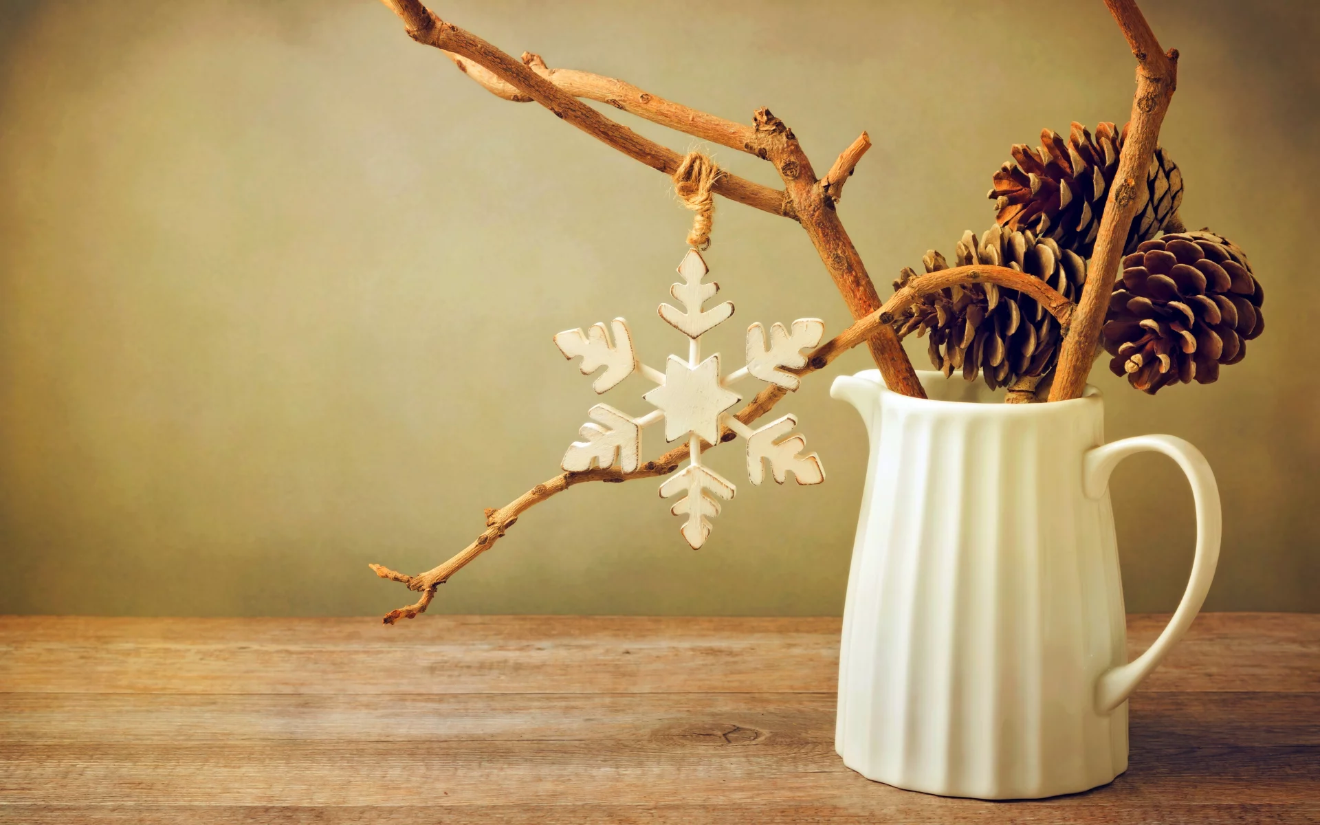 cone, snowflake, winter, still life, снежинки, merry christmas, зима, holiday
