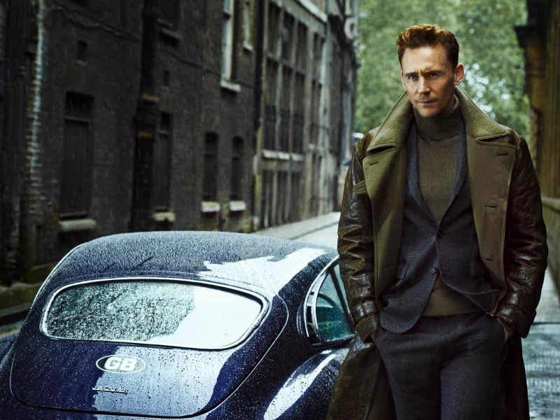 актер, мужчина, том хиддлстон, tom hiddleston, костюм, машина
