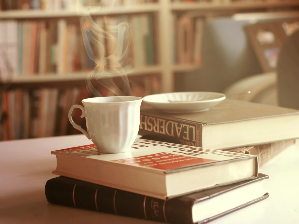 блюдце, пар, книги, кружка, чашка