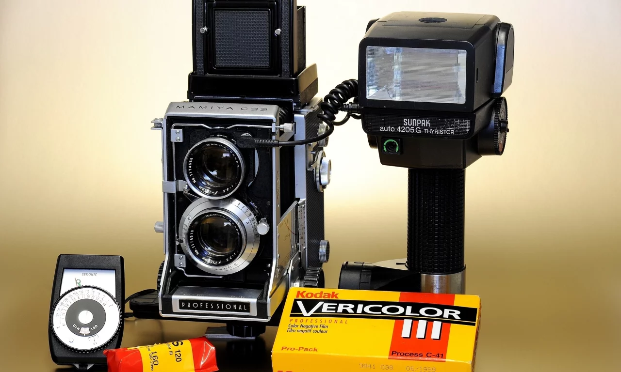 объектив, mamiya c33, со сменной оптикой, сдвоенная камера