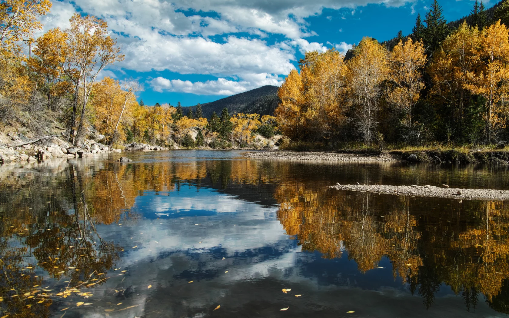 река, облака, осень, природа, небо, лес