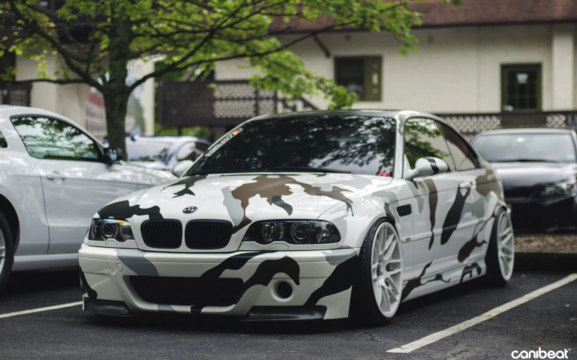 белая, камуфляж, диски, bmw m3, stance, тюнинг