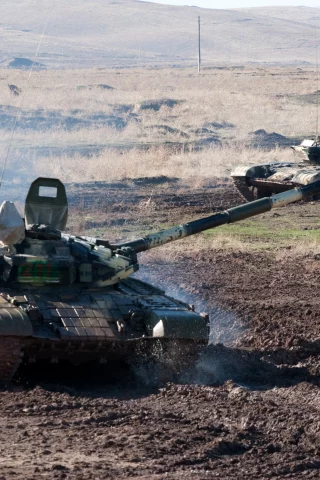 грязь, т-72б, предгорье, с, дорога, боевые танки