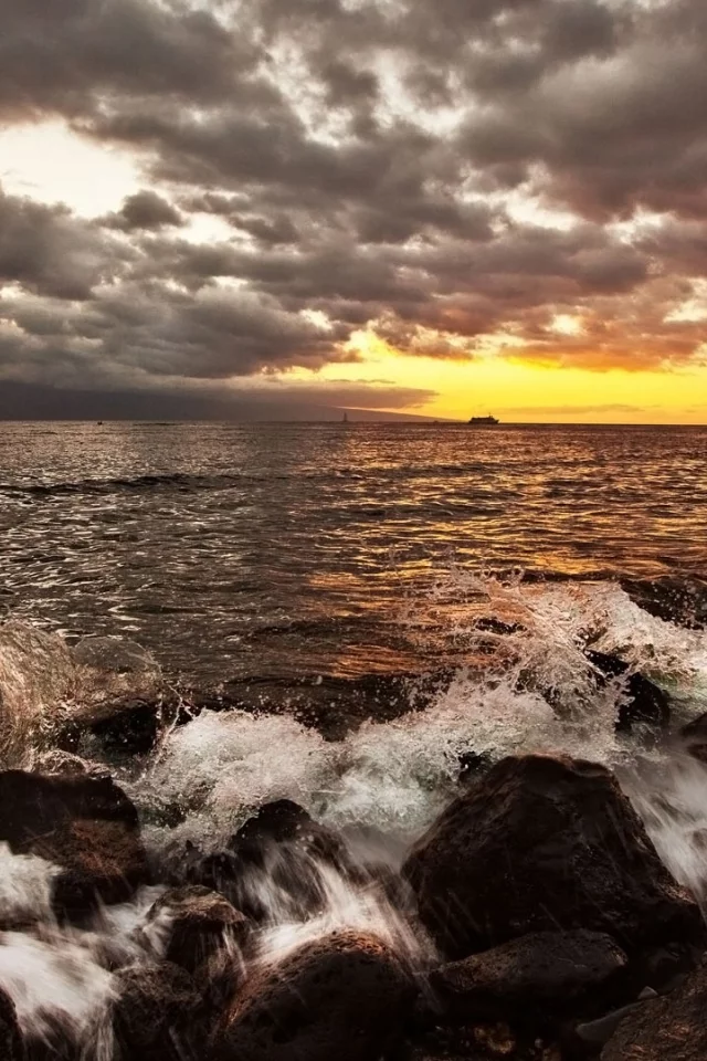 море, камни, тучи, закат, прибой