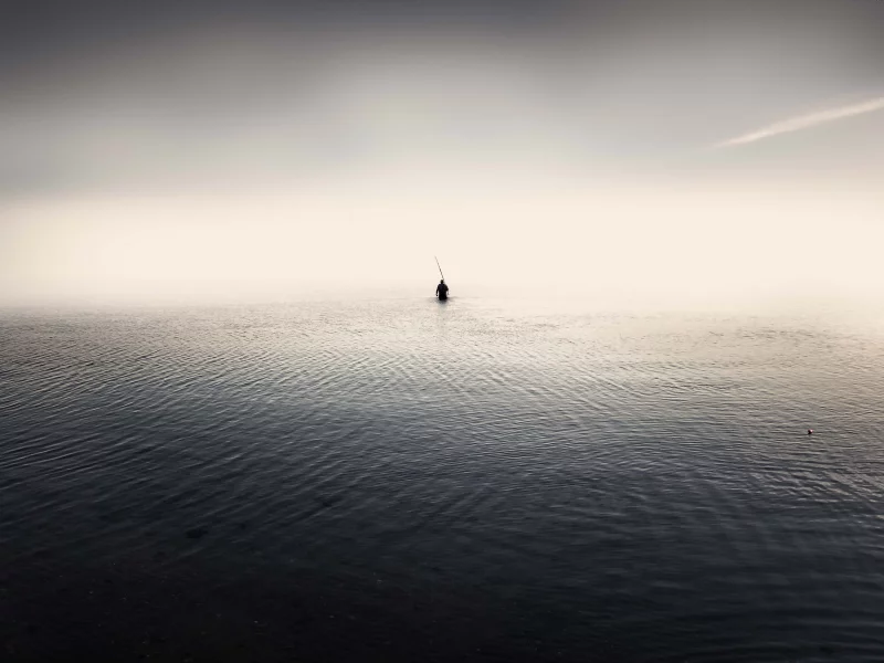 человек, море, минимализм