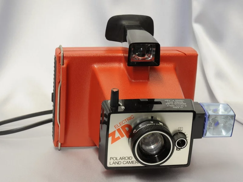 фотоаппарат, пластиковый корпус, polaroid land camera electronic zip