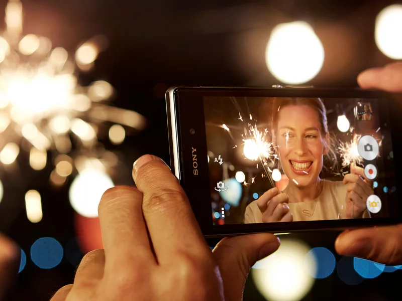 руки, огни, xperia z1, девушка, фотография, sony