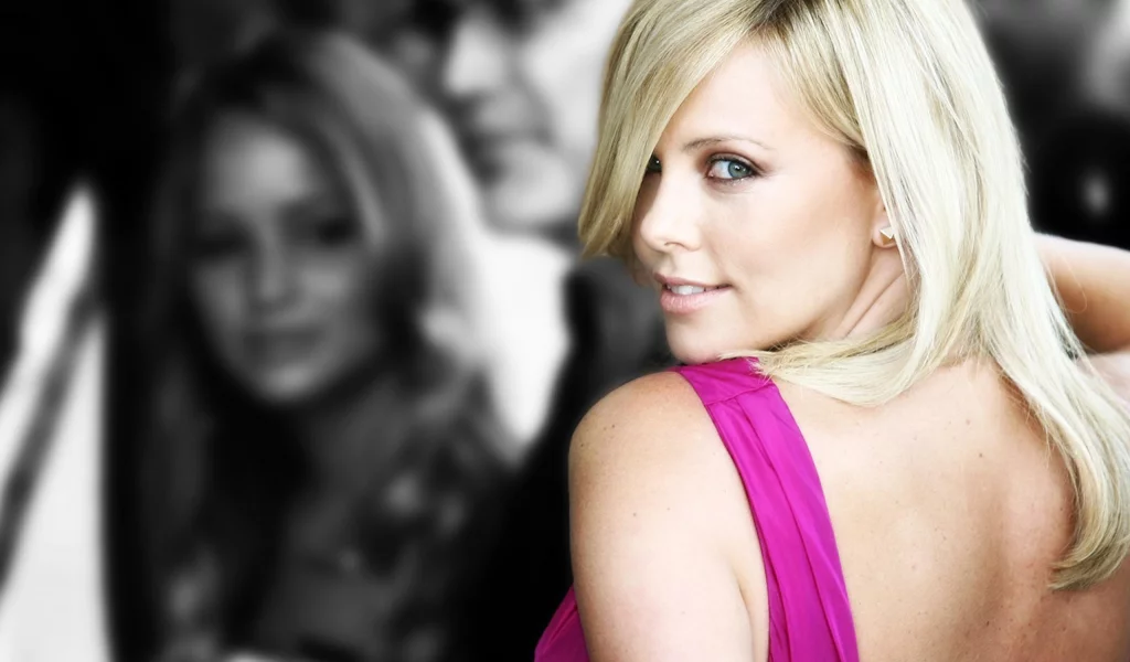 взгляд, актриса, charlize theron, плечо