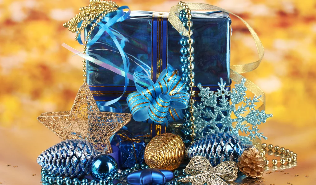 christmas, new year, подарок, коробка, синий, новый год, 2014, бусы