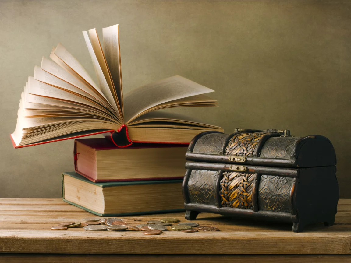монеты, винтаж, стол, книги, сундучок, страницы, vintage
