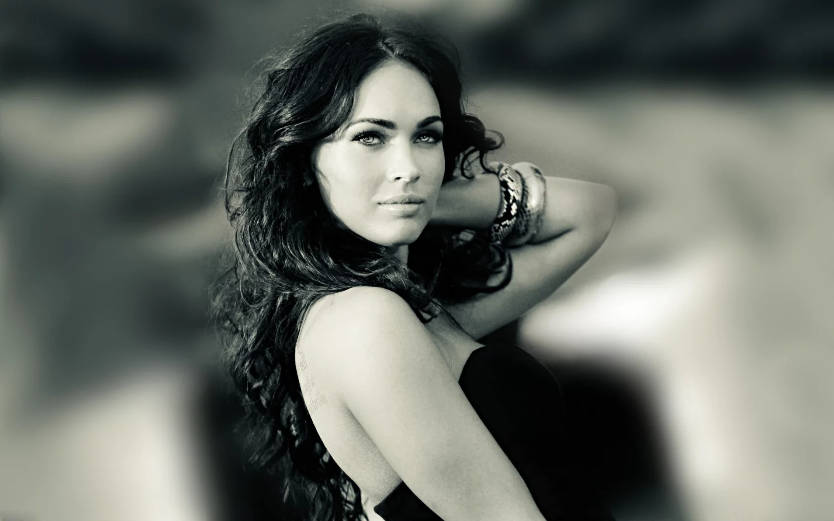 взгляд, megan fox, меган фокс, модель, девушка