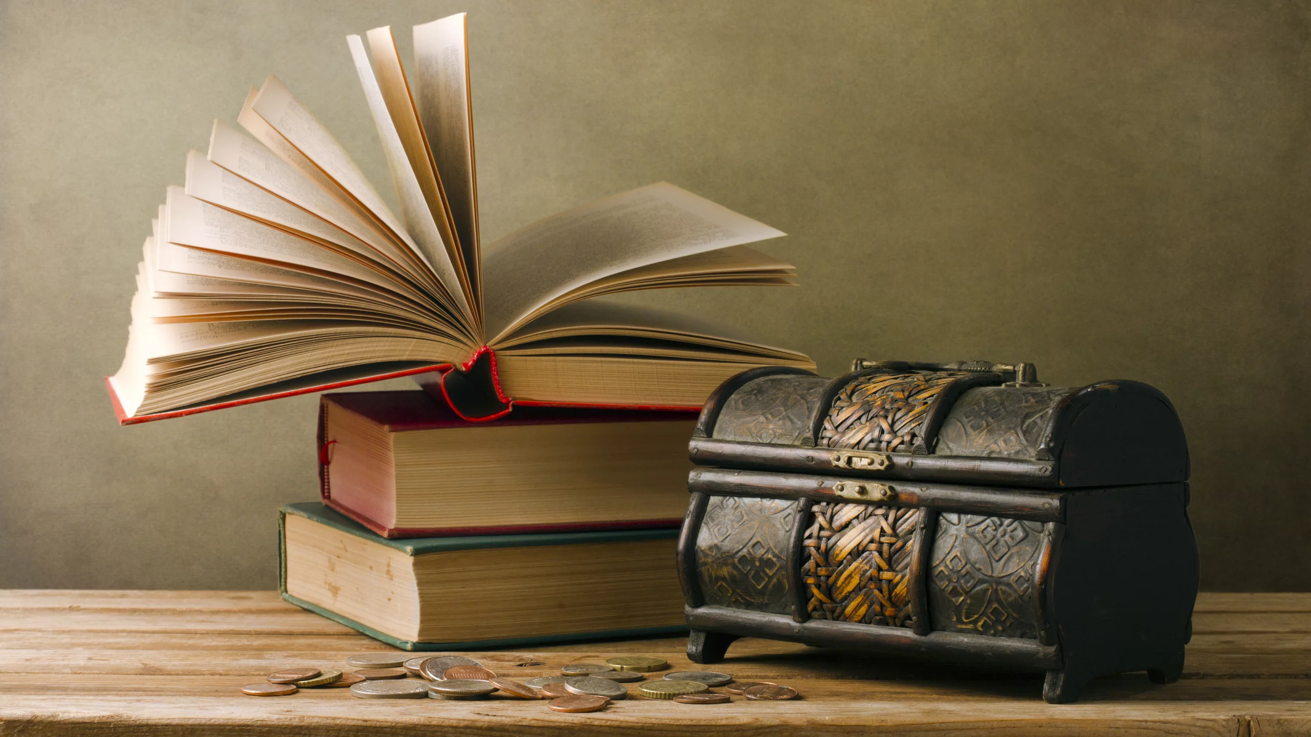 монеты, винтаж, стол, книги, сундучок, страницы, vintage