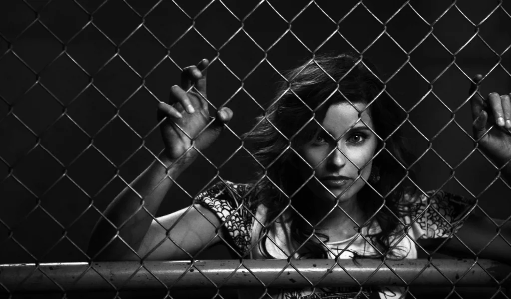темень, решетка, nelly furtado