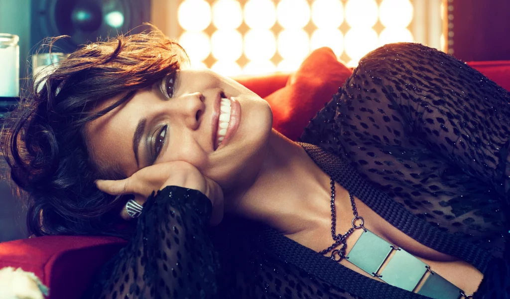 певица, alicia keys, алиша кис, улыбка
