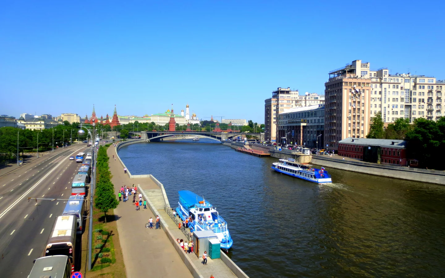 Москва, набережная